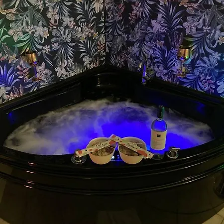 בית הארחה Arazurrina קליארי