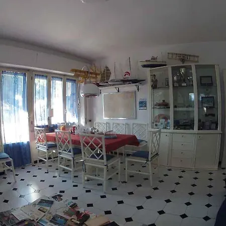 Arazurrina 2* Cagliari